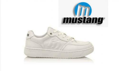 Imagen principal Deportivo chica Mustang blanca 