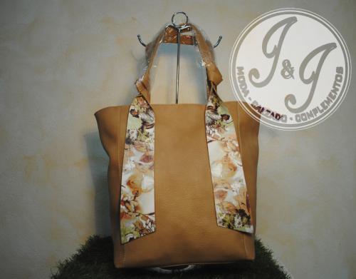 Imagen principal BOLSO MARRÓN