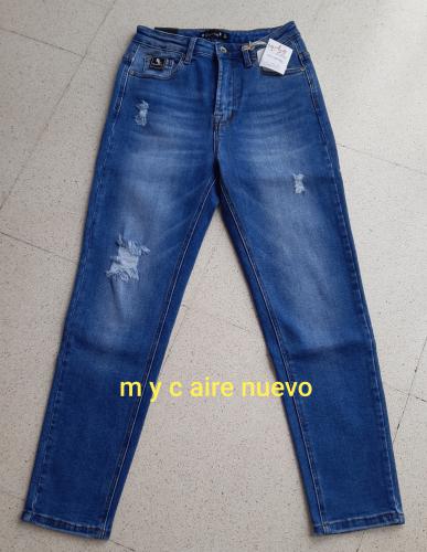 Imagen principal pantalón mujer
