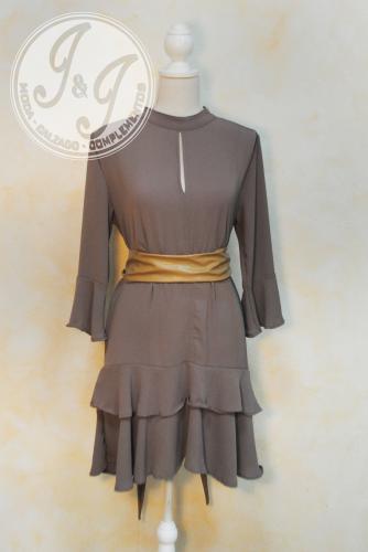 Imagen principal VESTIDO CORTO MARRÓN