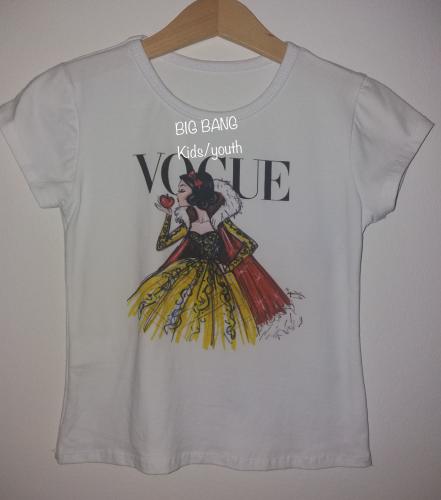 Imagen principal CAMISETA VOGUE
