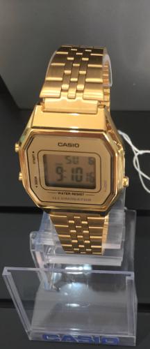 Imagen principal Reloj Casio dorado