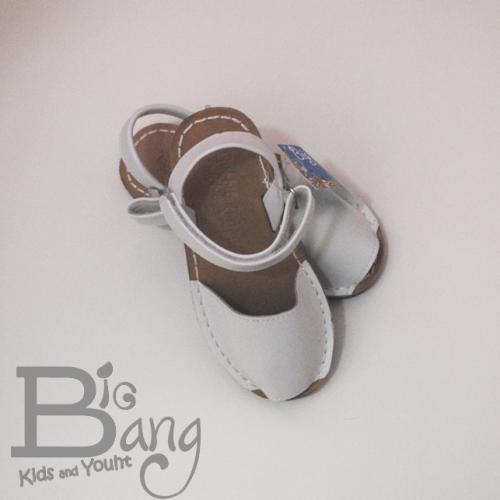 Imagen principal MAYORQUINA BLANCA