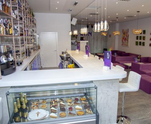 Imagen principal MOSTRADOR ENCIMERA 