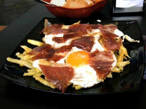 Imagen principal Huevos Rotos con Jamon