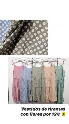 Imagen principal VESTIDO CORTO FLORES