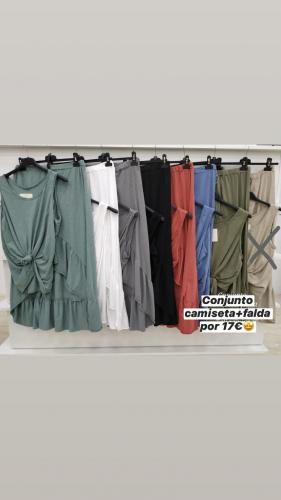 Imagen principal CONJUNTO CAMISETA Y FALDA